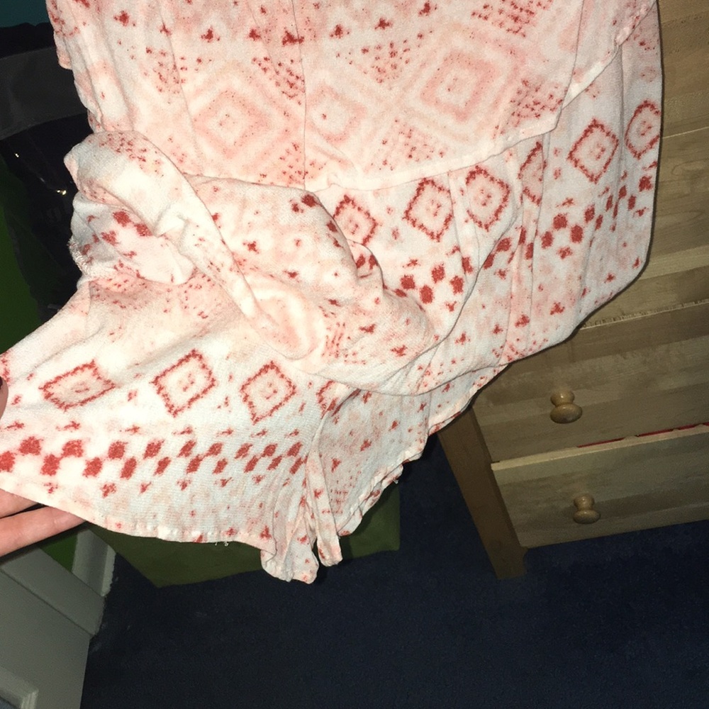 Pink romper - Picture 3 of 3